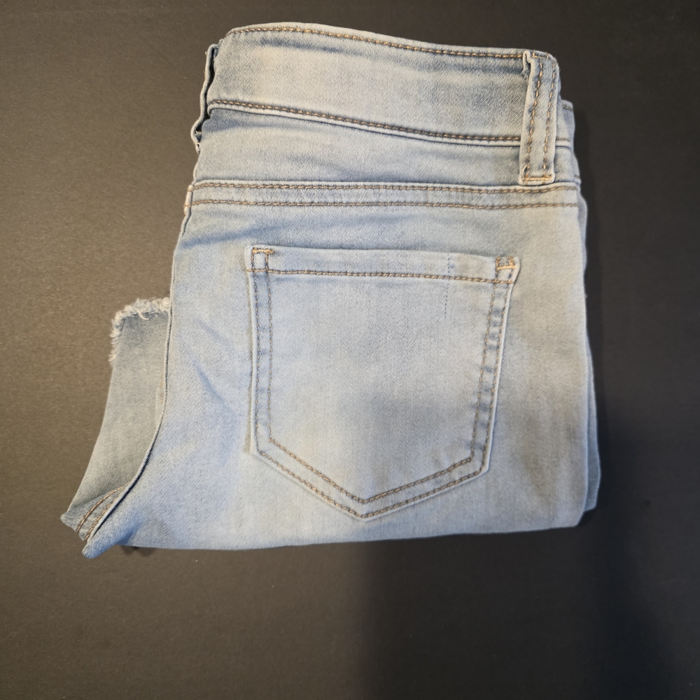 Light Wash Kids Denim Jeans - Classic Comfort